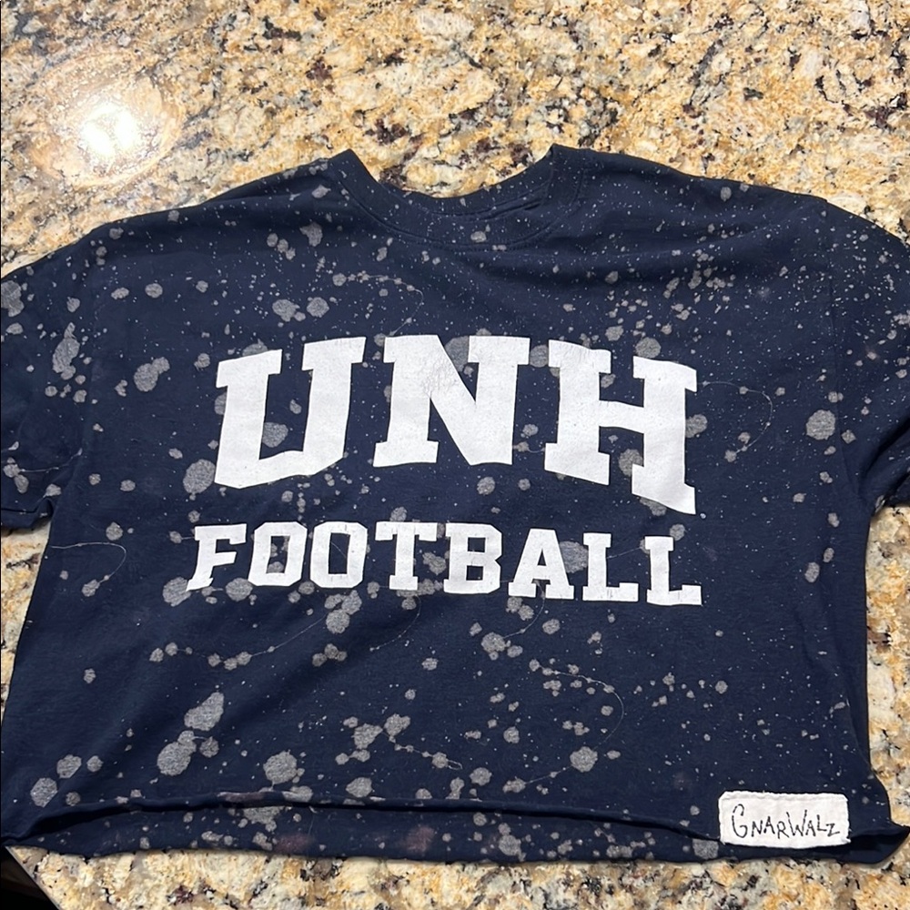 Gildan Navy Blue Crop Top with White Print